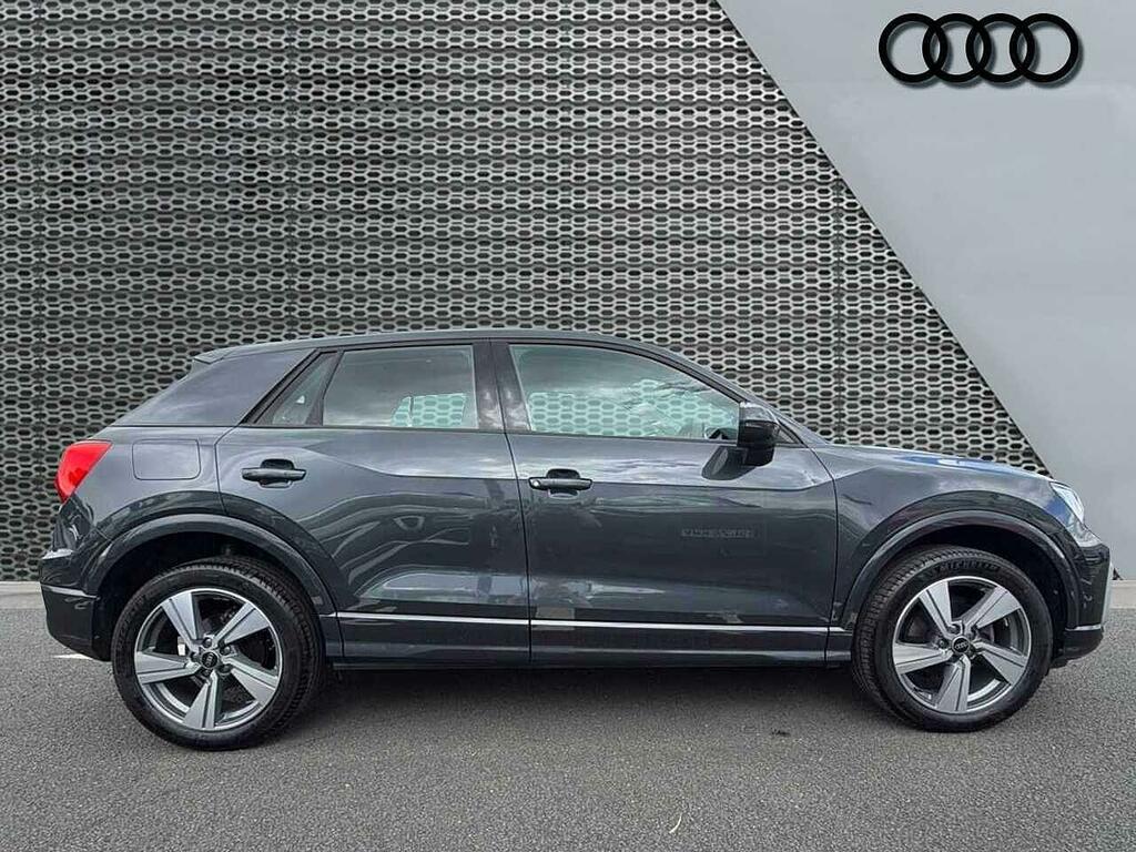 Audi Q2 Sport 35 Tfsi 150 Ps S Tronic Grey #4