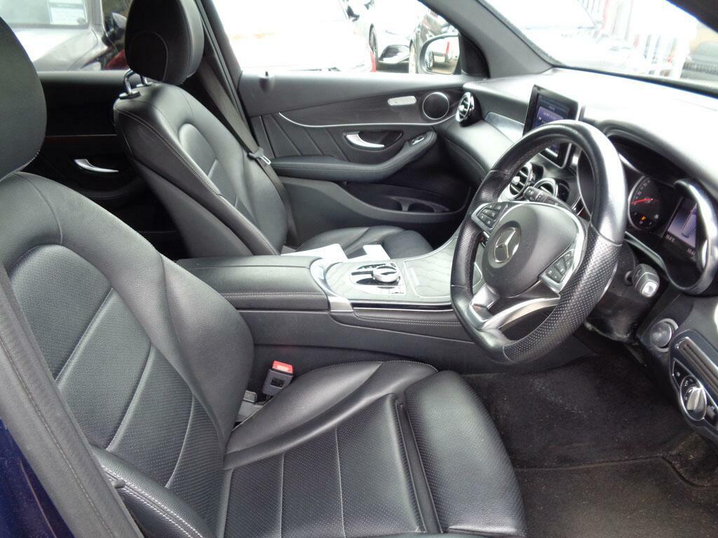Mercedes-Benz GLC Class Glc 250 4Matic Amg Night Edition Blue #3