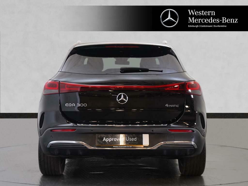 Mercedes-Benz EQA Eqa 300 4Matic Amg Line Black #5