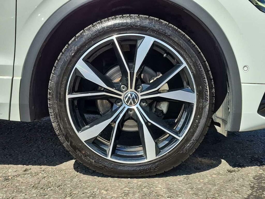 Volkswagen Tiguan R-line 1.5 Tsi 150Ps 7-Speed Dsg SM72UMX White #5