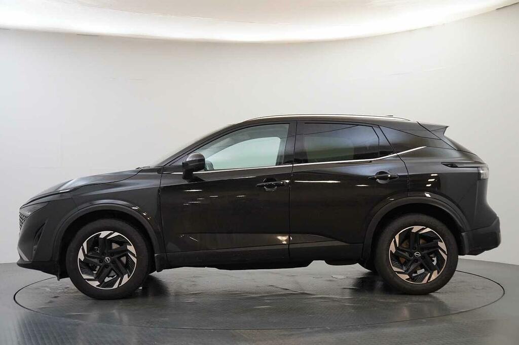 Nissan Qashqai 1.3 Dig-t Mh 140 N-connecta With Glass Roof Pack SM75DCX Black #5