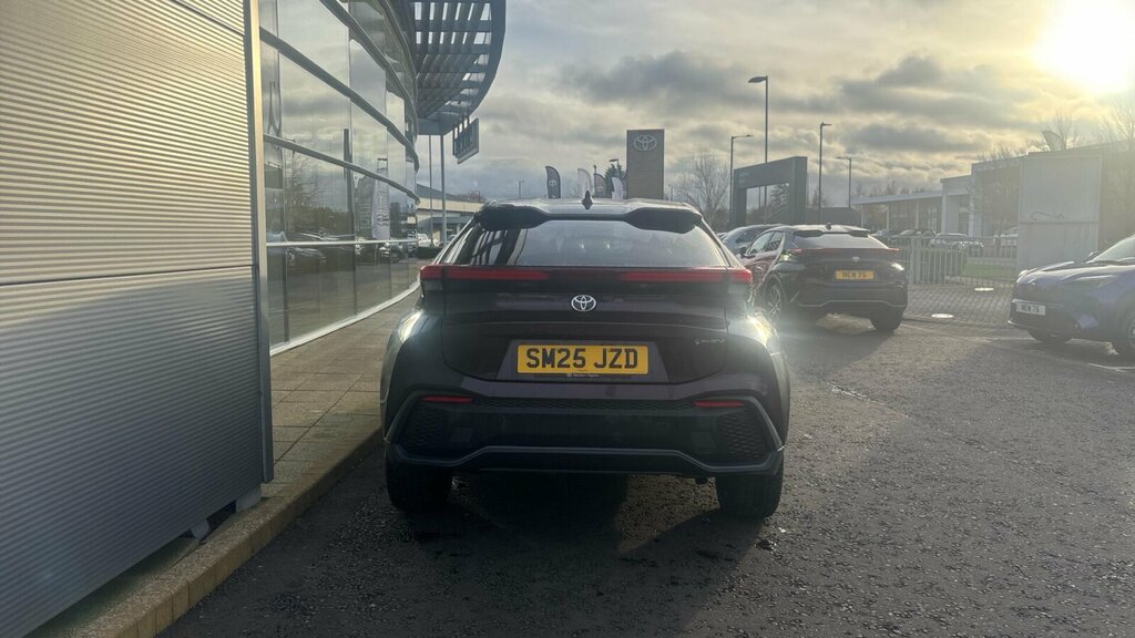 Toyota C-Hr 2.0 Vvt 13.6Kwh Design Cvt Euro 6 Ss Purple #6