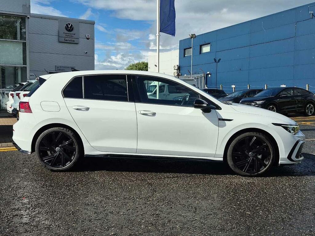 Volkswagen Golf Black Edition 1.5 Tsi 150Ps 6-Speed SL24TWF White #4