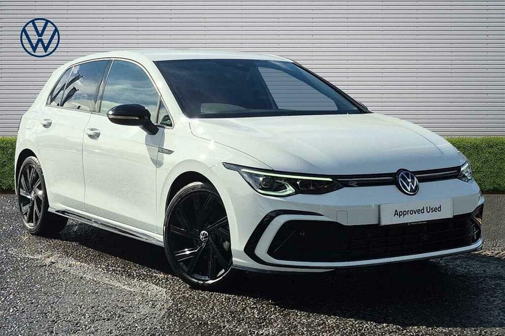 Volkswagen Golf Black Edition 1.5 Tsi 150Ps 6-Speed White