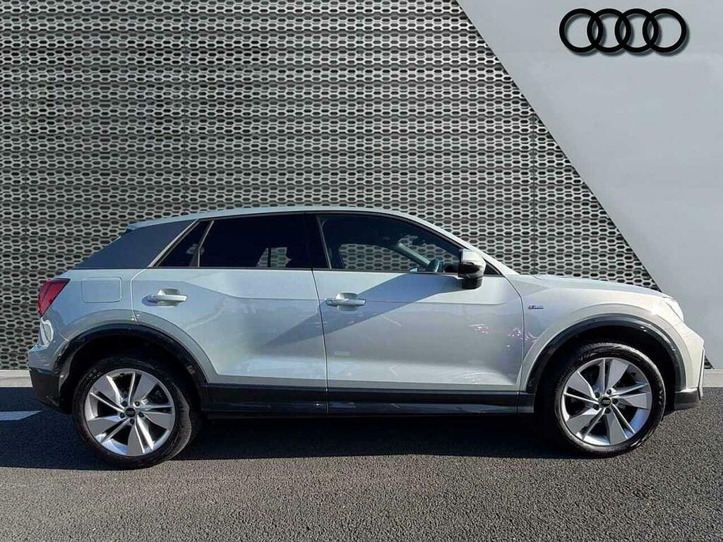 Audi Q2 S Line 35 Tfsi 150 Ps 6-Speed SL75MXT Silver #4