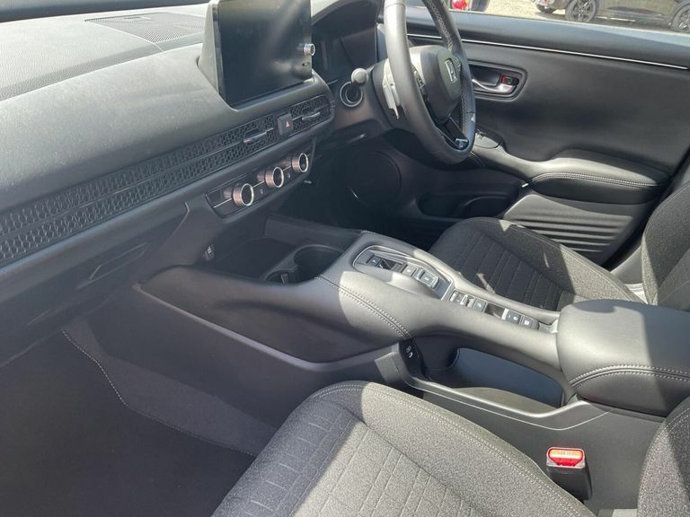 Honda Zr-V Advance White #8