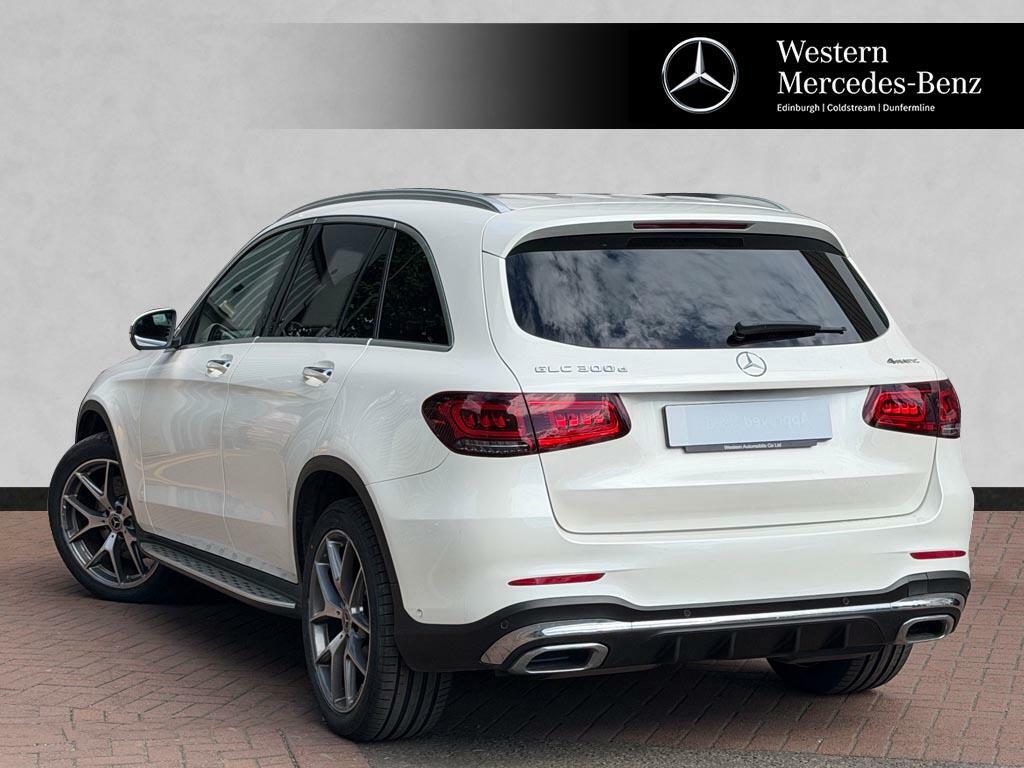 Mercedes-Benz GLC Class Glc 300D 4Matic Amg Line Premium 9G-tronic White #2