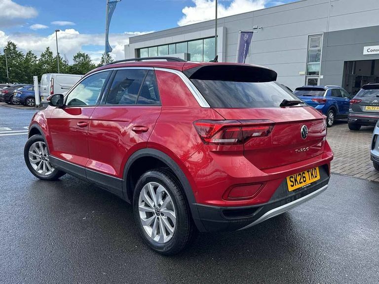 Volkswagen T-Roc 1.5 Tsi Match Red #3