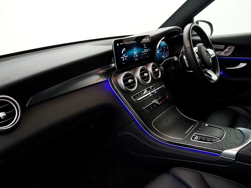 Mercedes-Benz GLC Class Glc 300 D 4Matic Amg Line Premium Plus Silver #3