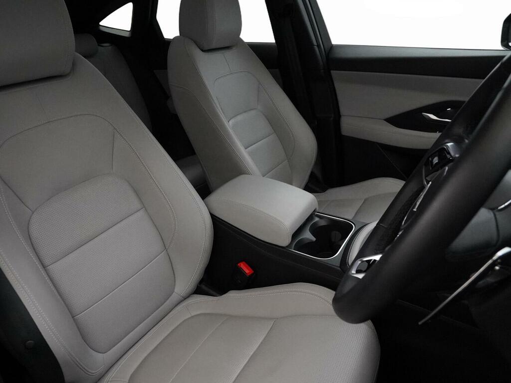 Jaguar E-Pace 2.0 D204 Mhev R-dynamic Se Black Suv Au Red #18