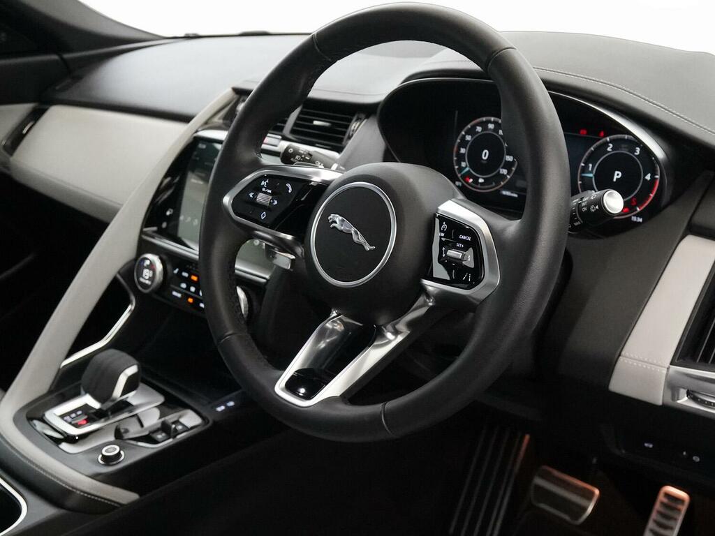 Jaguar E-Pace 2.0 D204 Mhev R-dynamic Se Black Suv Au Red #14