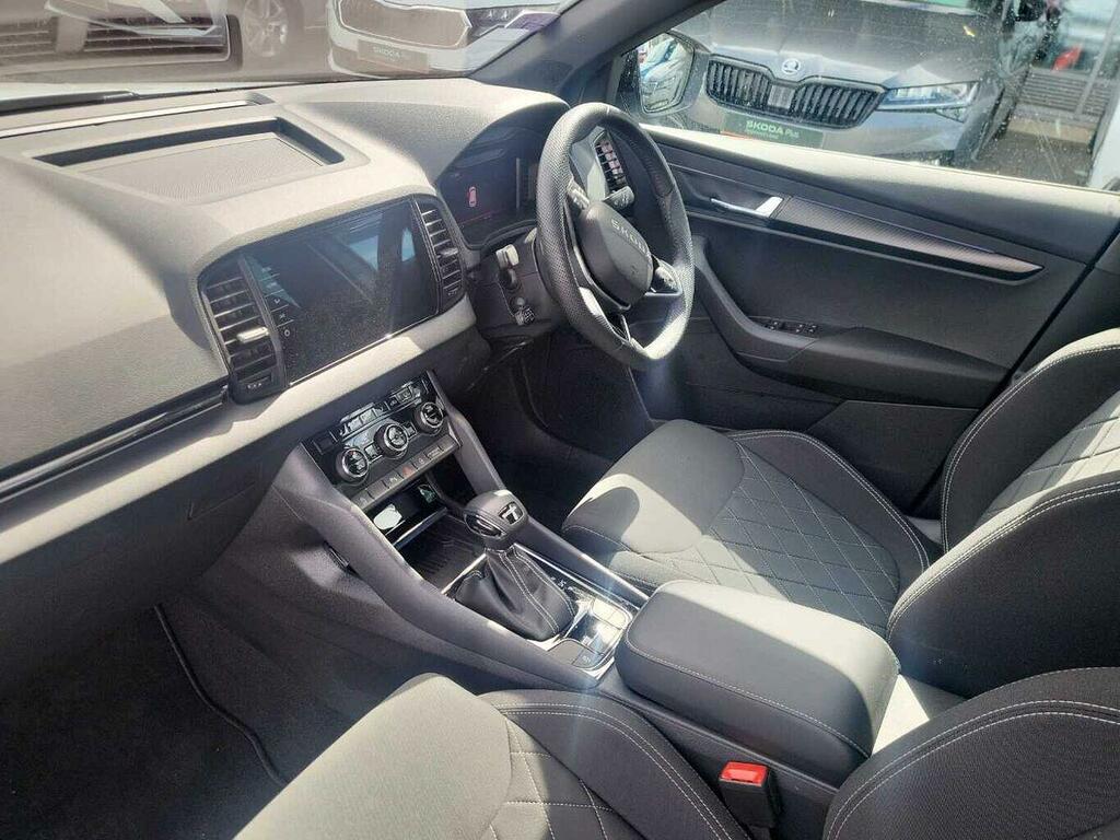 Skoda Karoq 1.5 Tsi Sportline Edition Dsg Black #2