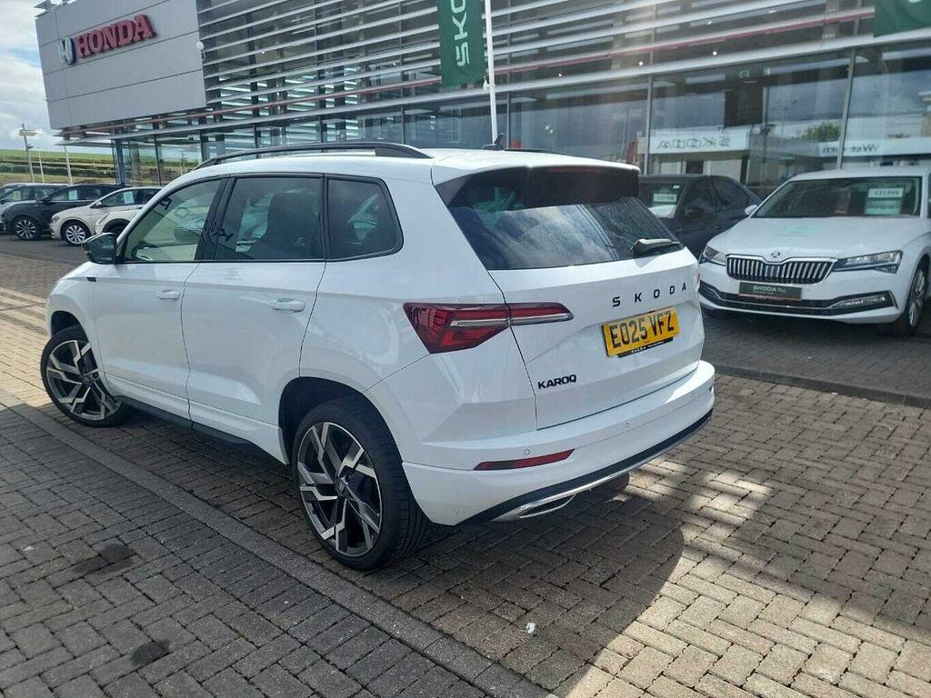 Skoda Karoq 1.5 Tsi Sportline Edition Dsg Black #3