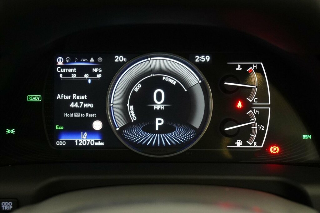 Lexus ES 300H Black #30