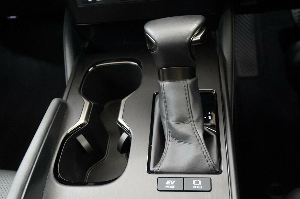 Lexus ES 300H Black #8