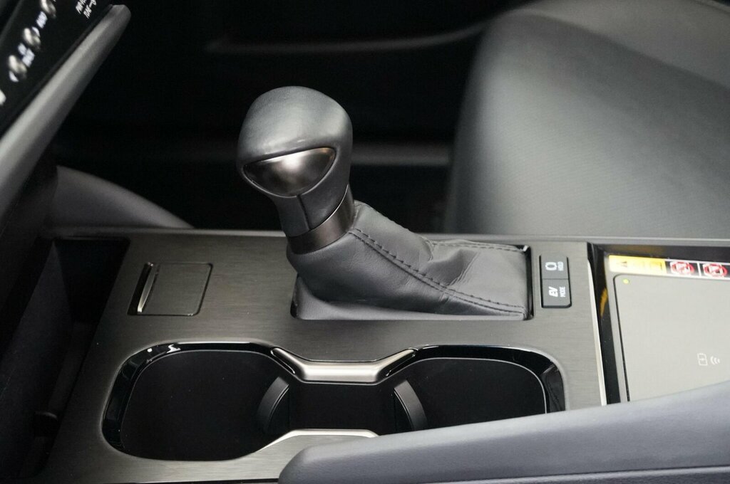Lexus ES 300H Black #13