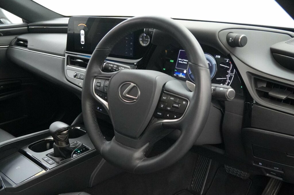 Lexus ES 300H Black #39