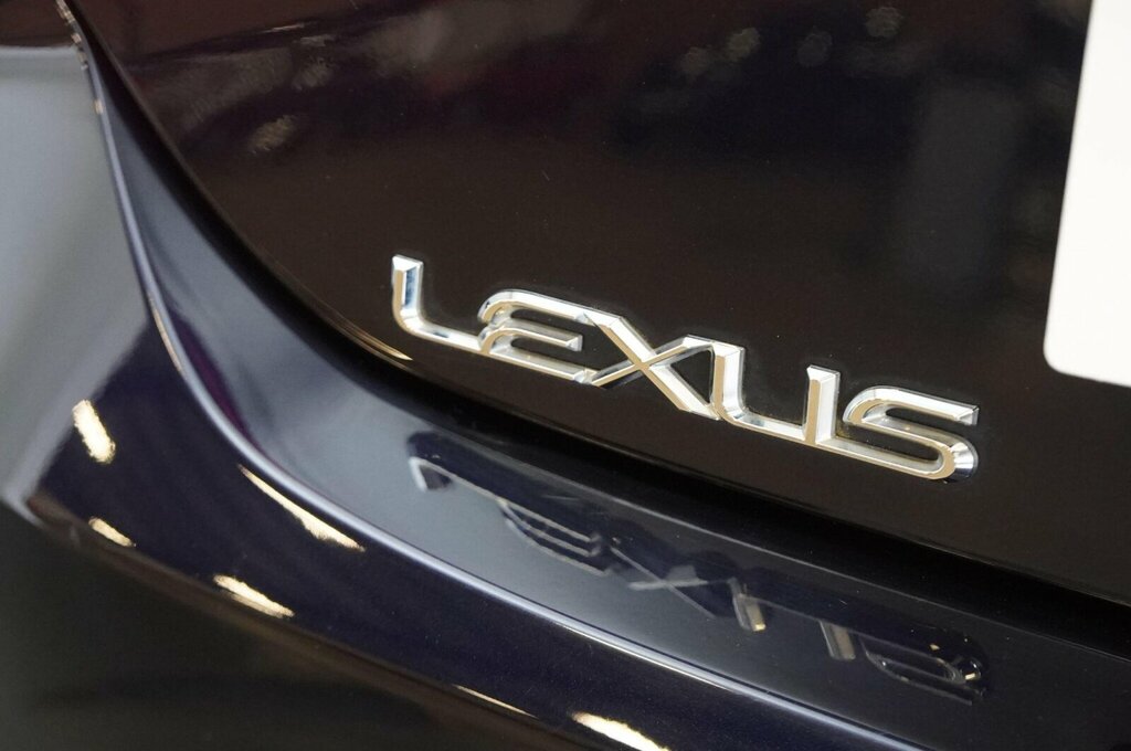 Lexus ES 300H Black #37