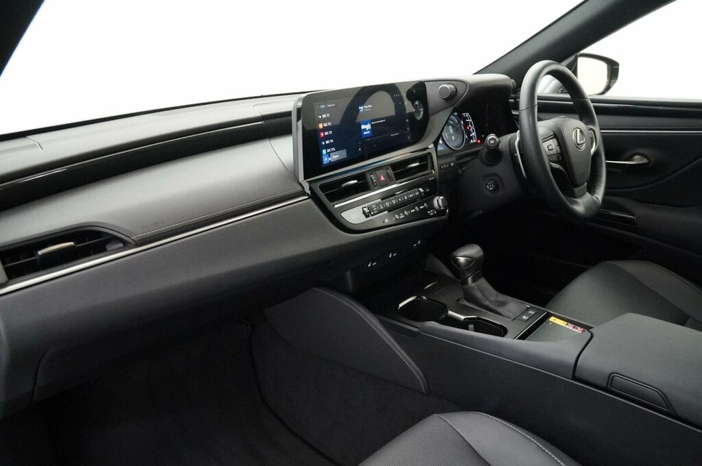 Lexus ES 300H Black #12