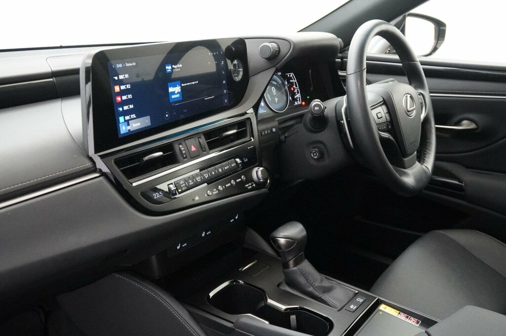 Lexus ES 300H Black #11