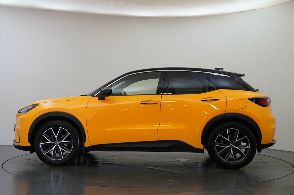 Lexus LBX 1.5 Vvt-ie Premium Plus E-cvt Euro 6 Ss Yellow #4