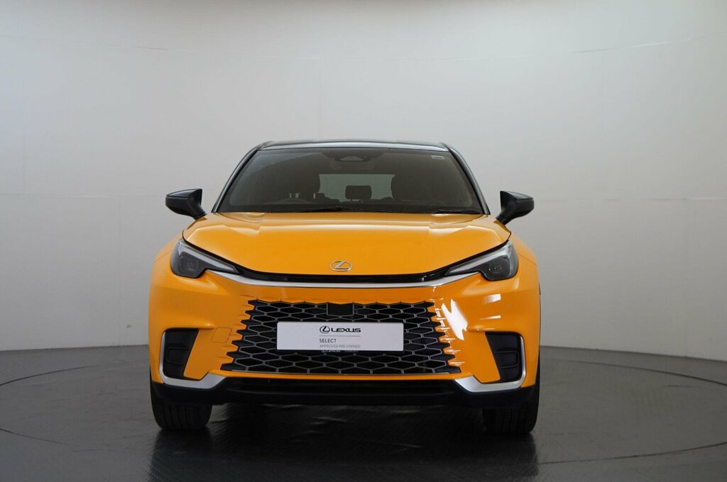 Lexus LBX 1.5 Vvt-ie Premium Plus E-cvt Euro 6 Ss Yellow #2