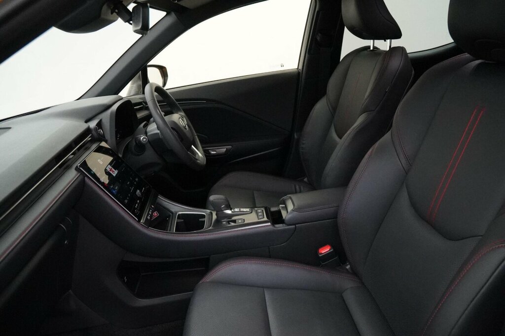 Lexus LBX 1.5 Premium Plus Design E-cvt Grey #34