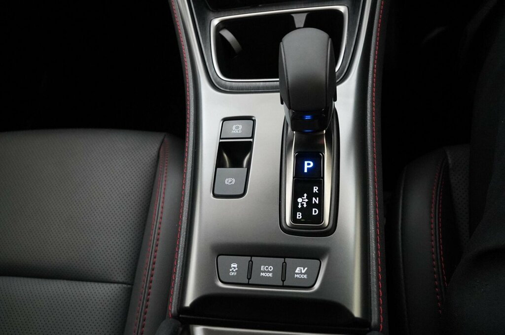 Lexus LBX 1.5 Premium Plus Design E-cvt Grey #8