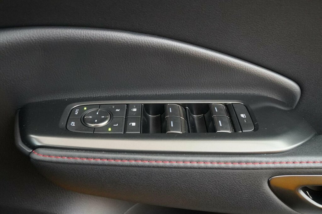 Lexus LBX 1.5 Premium Plus Design E-cvt Grey #21