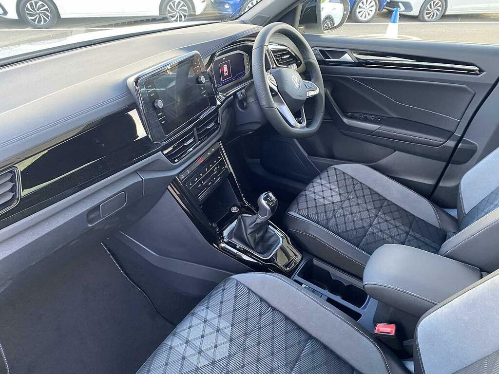 Volkswagen T-Roc 1.5 Tsi Black Edition Plus White #2
