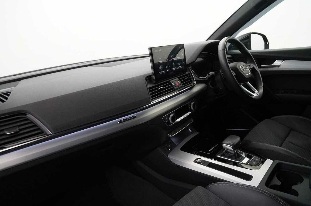 Audi Q5 40 2.0 Tdi 204 Quattro S Line S Tronic With Black #2