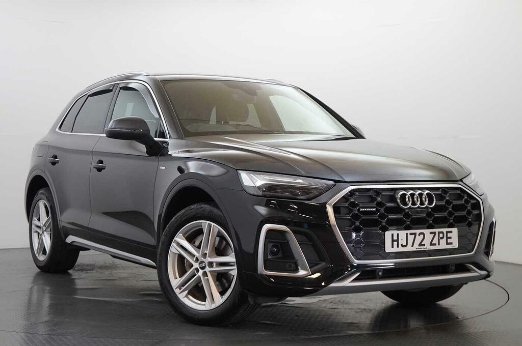 Audi Q5 40 2.0 Tdi 204 Quattro S Line S Tronic With Black