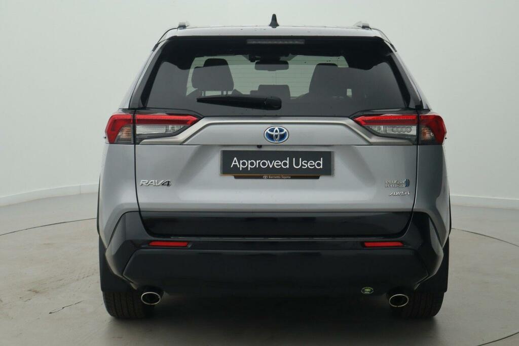 Toyota Rav 4 Dynamic White #29