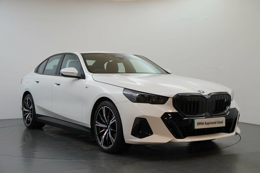 BMW i5 I5 Edrive40 M Sport Pro Saloon White