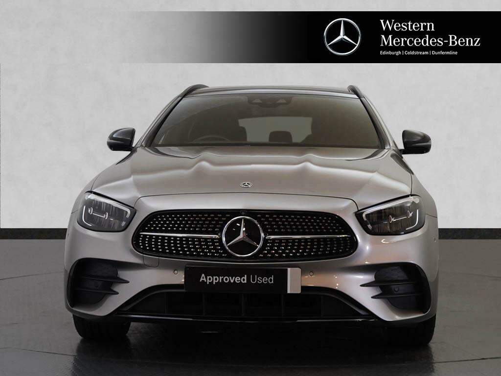 Mercedes-Benz E Class E 300 D 4Matic Amg Line Night Edition Premium Plus Silver #2