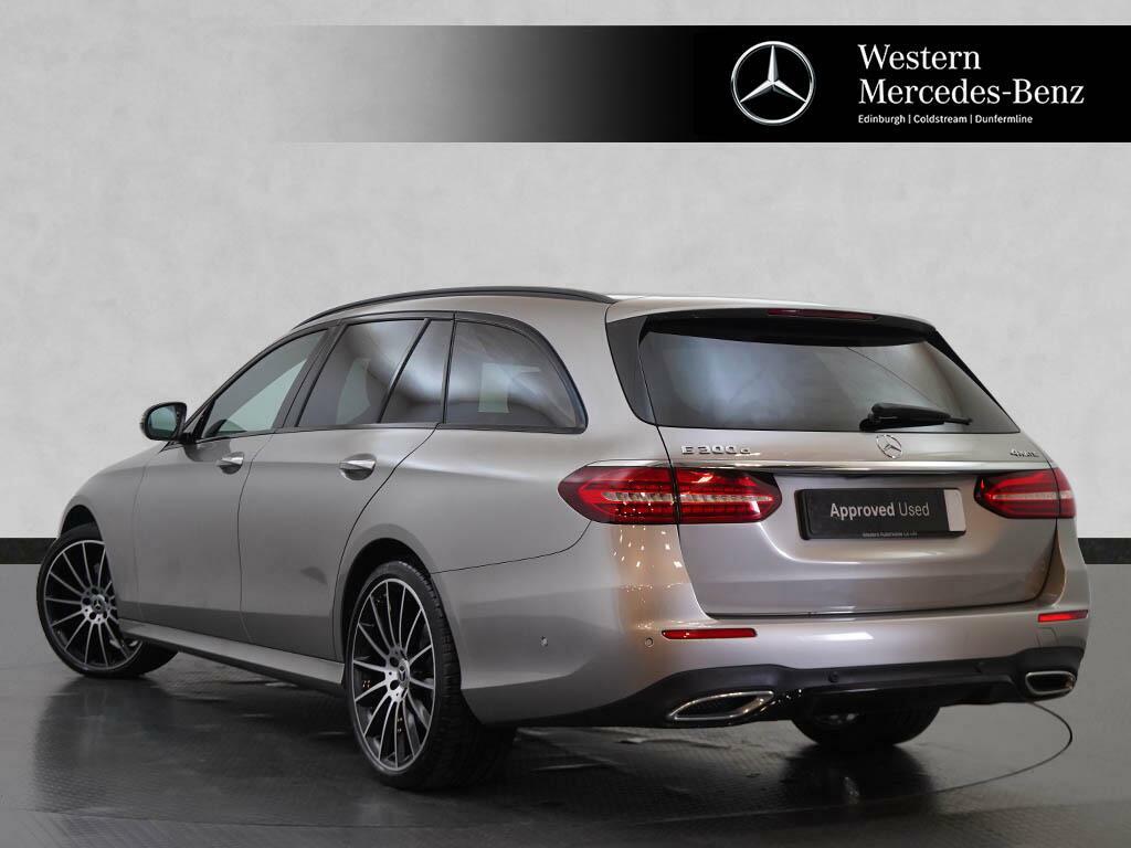 Mercedes-Benz E Class E 300 D 4Matic Amg Line Night Edition Premium Plus Silver #3