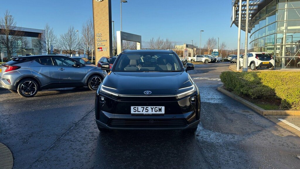 Toyota bZ4X 165Kw Excel 73Kwh Black #2