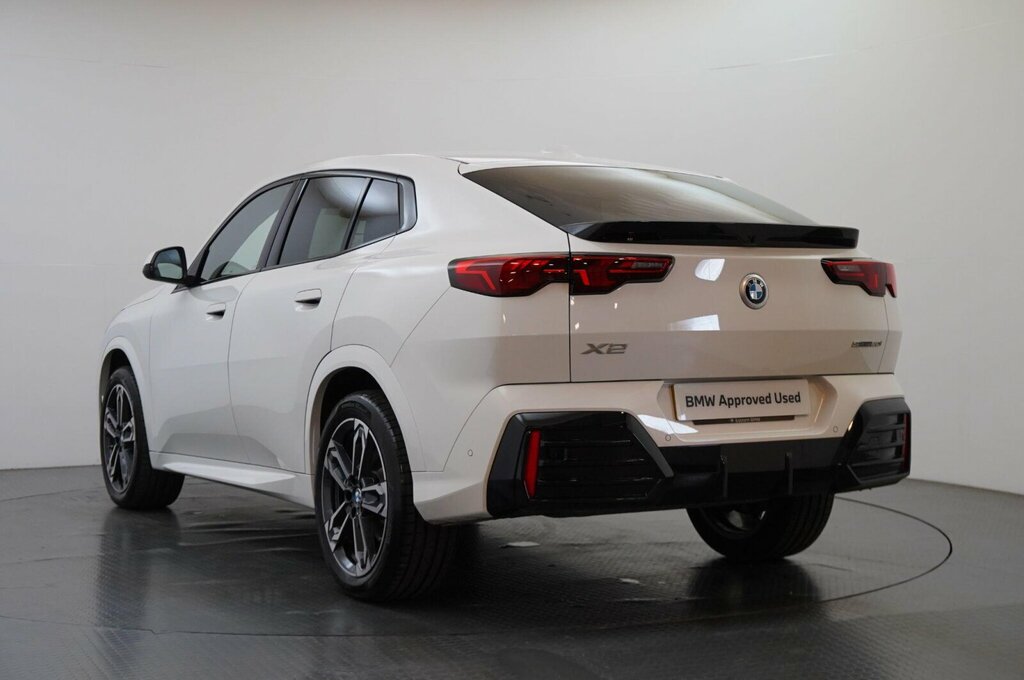 BMW X2 1.5 20I Mht M Sport Suv Hybrid Dct Sdri White #3