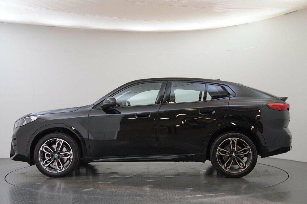 BMW X2 1.5 20I Mht M Sport Suv Hybrid Dct Sdri Black #4