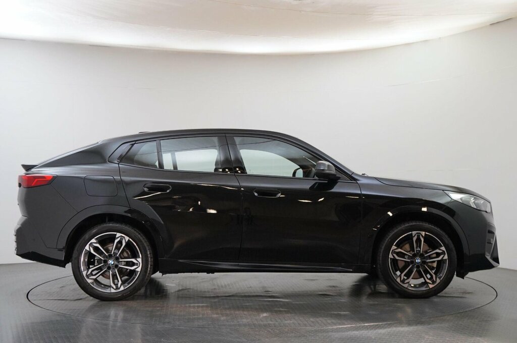 BMW X2 1.5 20I Mht M Sport Suv Hybrid Dct Sdri Black #6