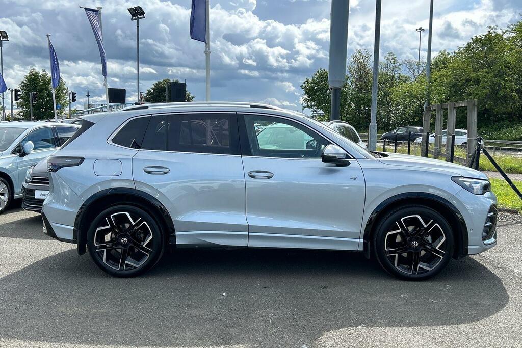 Volkswagen Tiguan 1.5 Etsi 150 R-line Dsg Silver #4