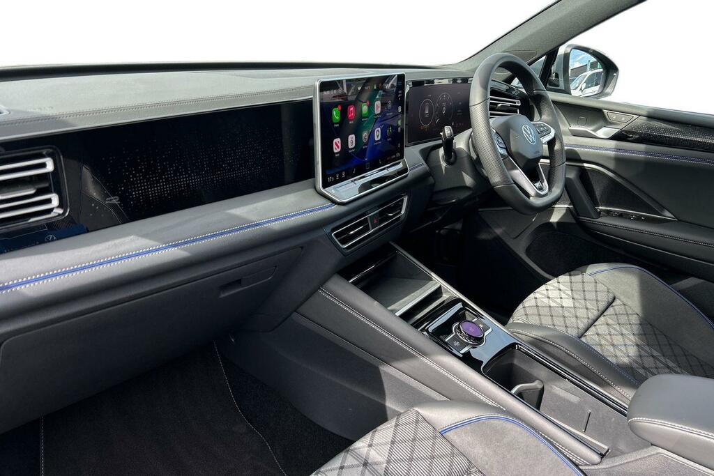Volkswagen Tiguan 1.5 Etsi 150 R-line Dsg Silver #2