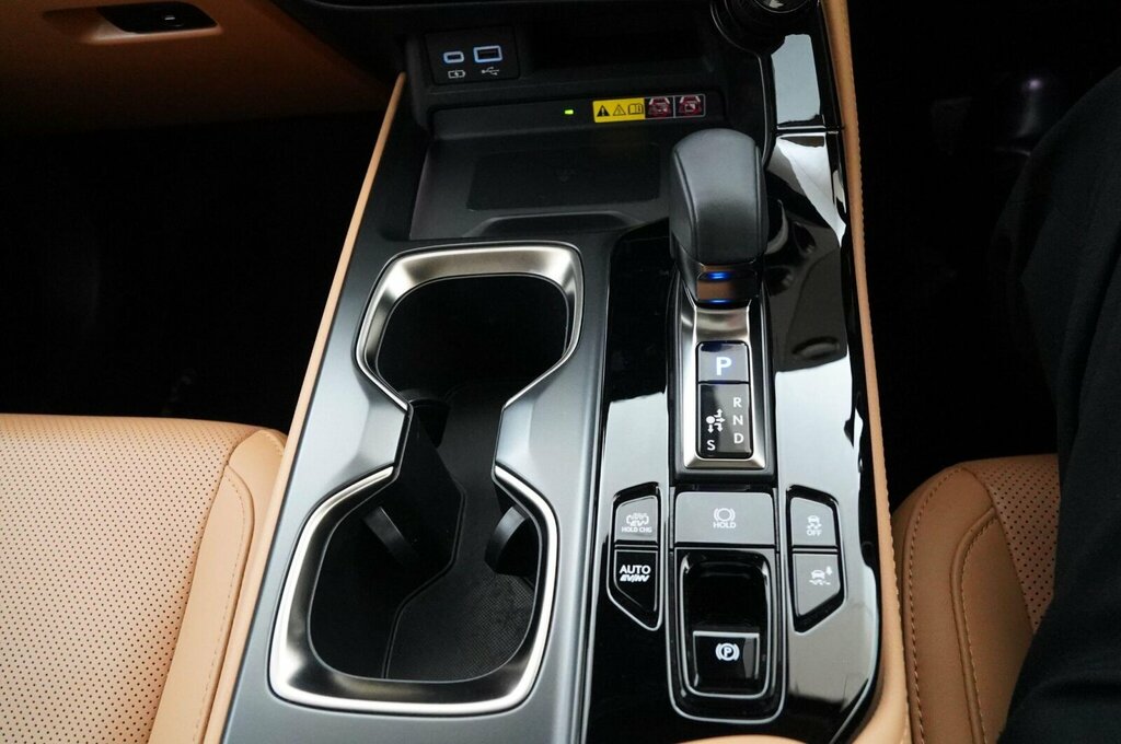 Lexus NX 450H 2.5 E-cvt Premium Pack Blue #8