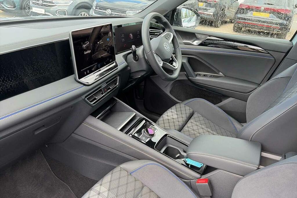 Volkswagen Tiguan 1.5 Etsi 150 R-line Dsg Silver #2