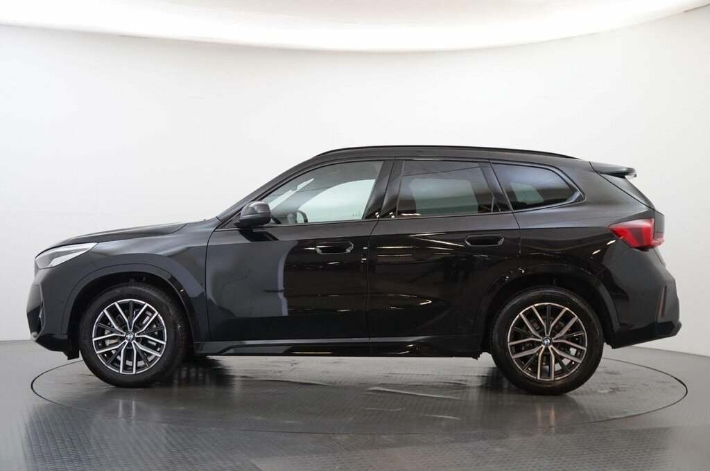 BMW X1 1.5 20I Mht M Sport Suv Hybrid Dct Sdri Black #4