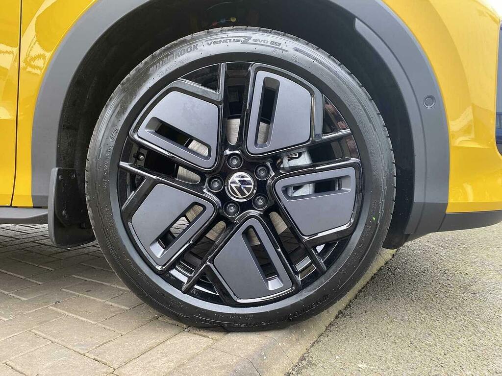 Volkswagen T-Roc 1.5 Etsi 150 R-line Dsg SK26CXU #5