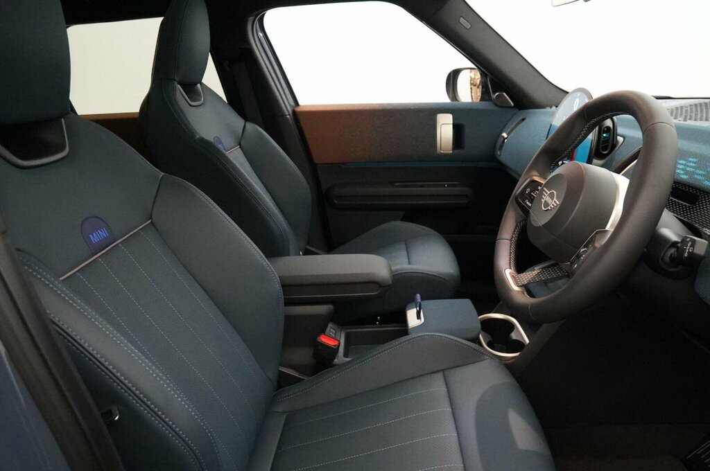 Mini Countryman Grey #12