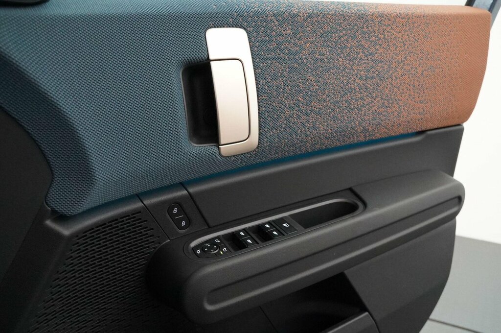 Mini Countryman Grey #35