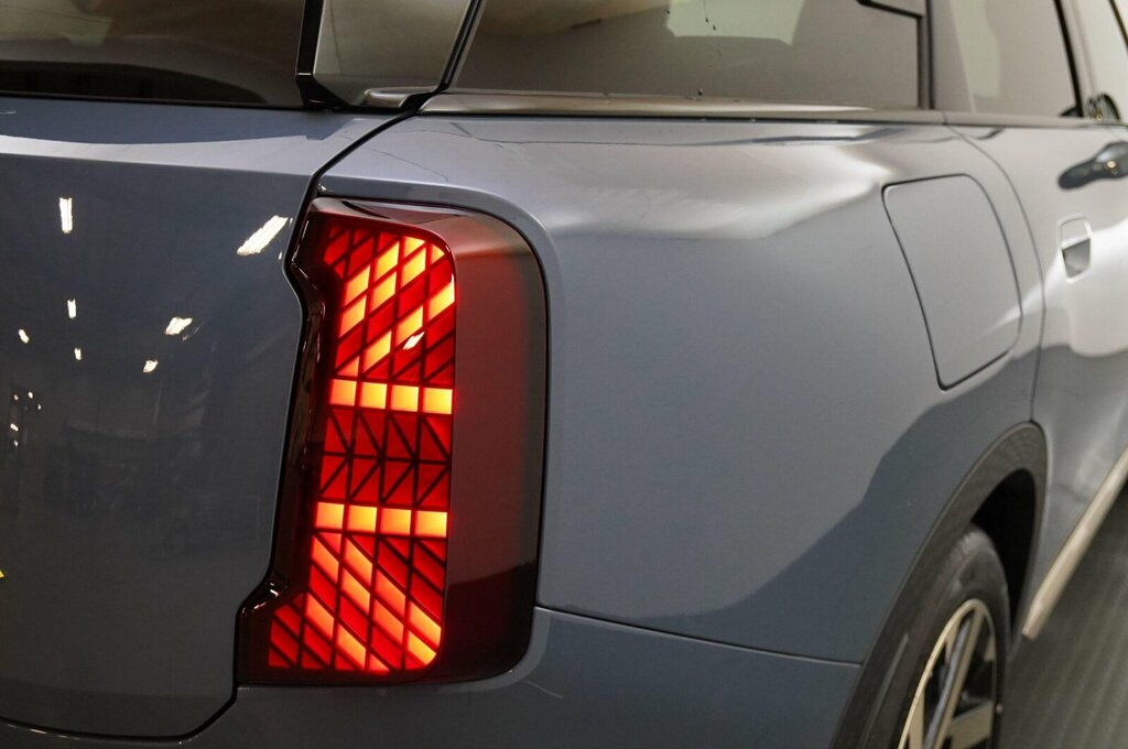 Mini Countryman Grey #32