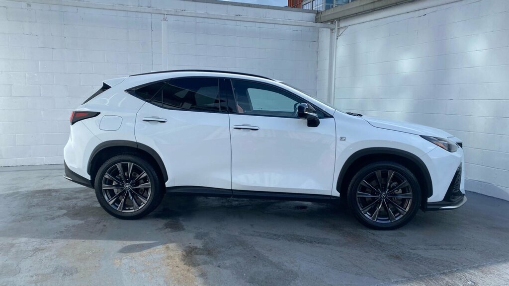 Lexus NX 450H 2.5 E-cvt Premium Pack Grey #23
